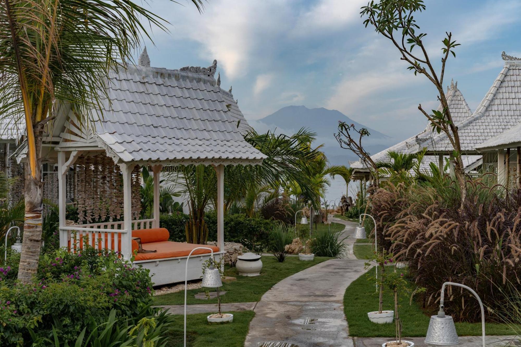 Paus Putih Hotel Lembongan Extérieur photo